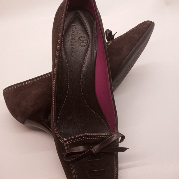 Cole Haan Classic Brown Suede kitten heels - Picture 2 of 9